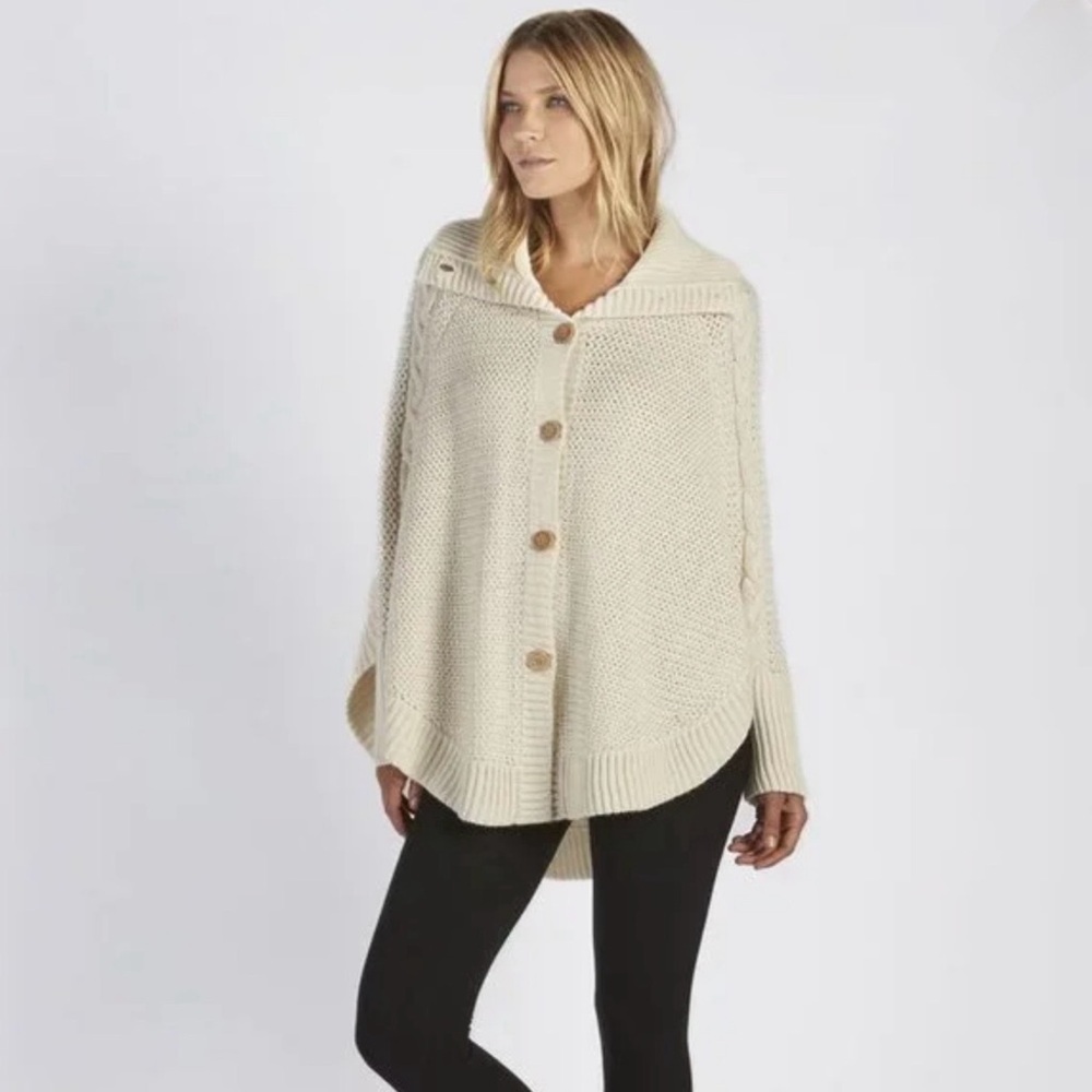 UGG Maribeth White Button Front Ribbed Cable Knit Wool Cape Sweater XS/S